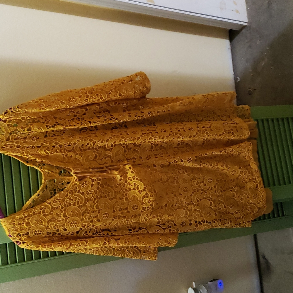 Dress - Picture 2 of 2
